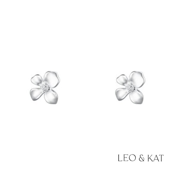 Flower Stud Earrings in Gold and Silver. 925 Sterling Silver. #1064 - Picture 2 of 8